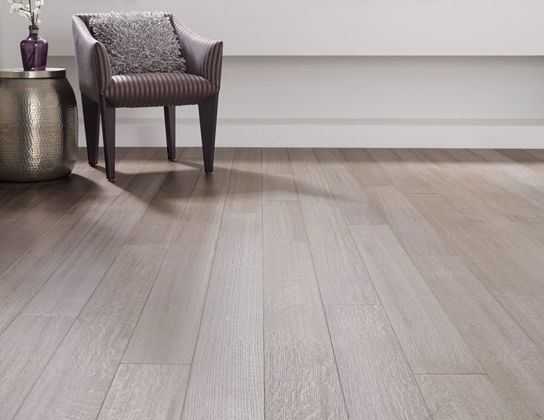 Manhattan Plainsawn Luxury Wood Flooring In Tribeca