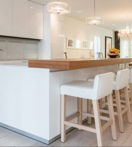 White Oak Flooring in a Trendsetting Kitchen