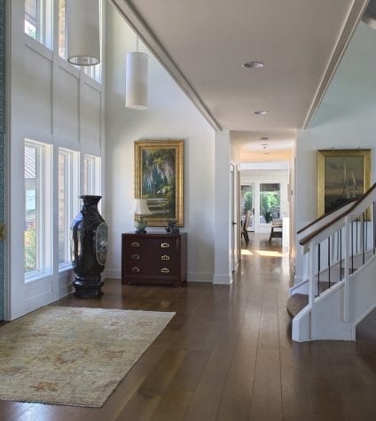 Rift and Quartersawn White Oak in Entryway