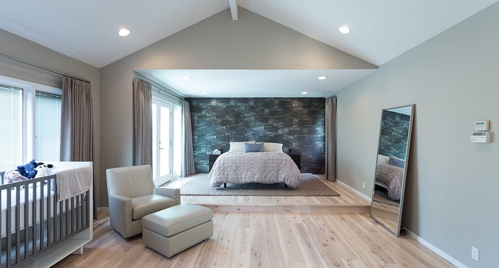 Light Hardwood Floor Bedroom
