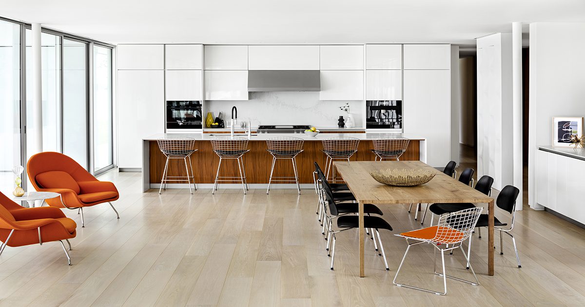 Carlisle Picture Frame White Oak Flooring