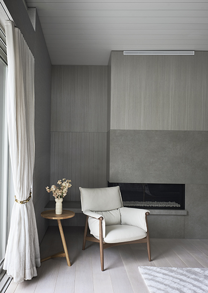 Carlisle Aquila Flooring in grey room